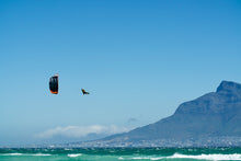 Load image into Gallery viewer, Peter Lynn Kiteboarding Escape V8